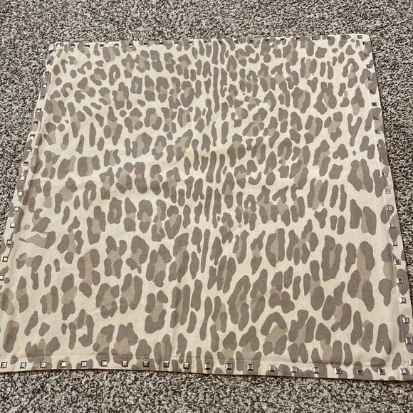 5 for $25! Tan leopard Nailhead 26”x26” Decorative European Pillow Sham - Picture 1 of 6